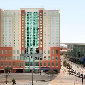 Embassy By Hilton Downtown Convention Center Отель